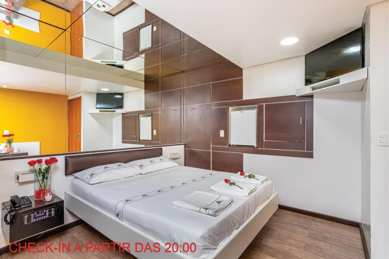 Motel Porto Dos Casais Porto Alegre Ngoại thất bức ảnh