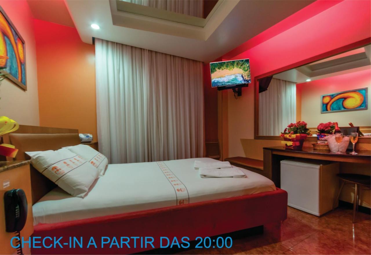 Motel Porto Dos Casais Porto Alegre Ngoại thất bức ảnh