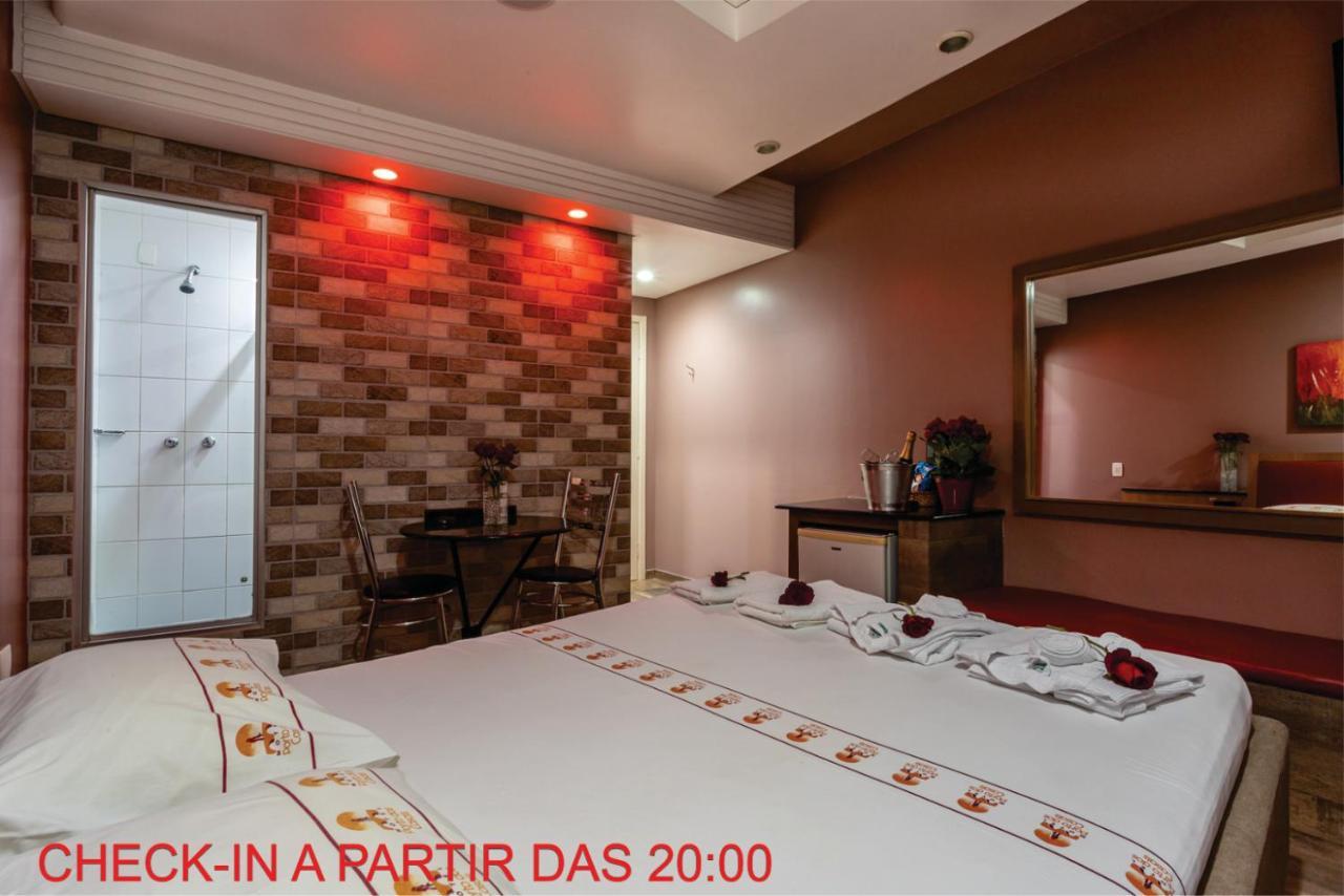 Motel Porto Dos Casais Porto Alegre Ngoại thất bức ảnh